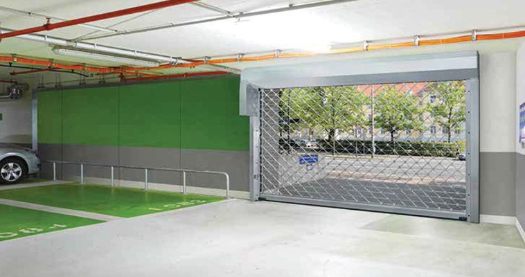 Puertas De Garaje Comunitario De Parkings Y Comercios