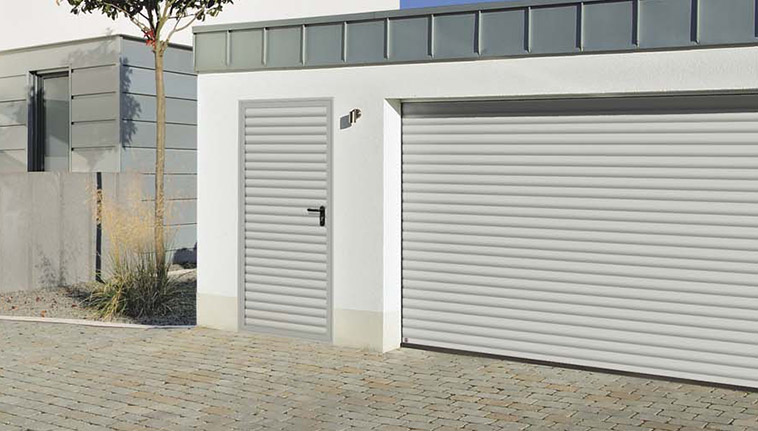 puerta-peatonal-lateral-de-garaje - Web aradock